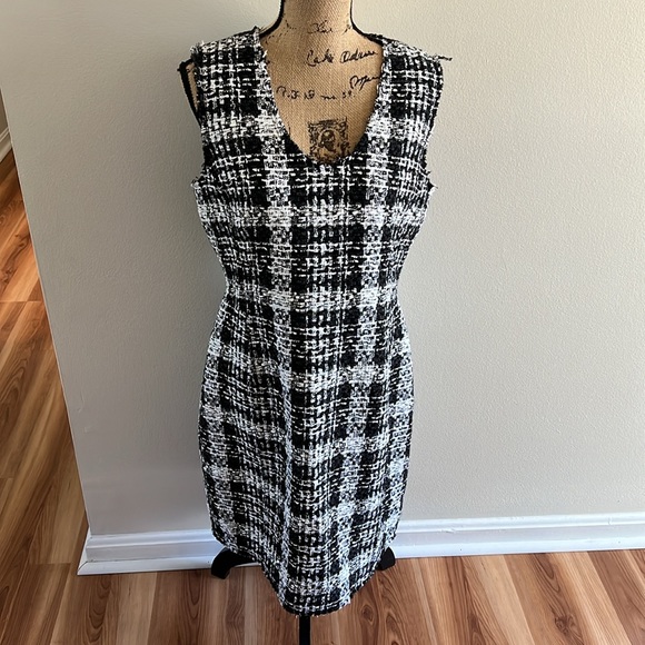 Theory Sculpt U Dress Rubber Tweed Sheath Plaid - Picture 3 of 10